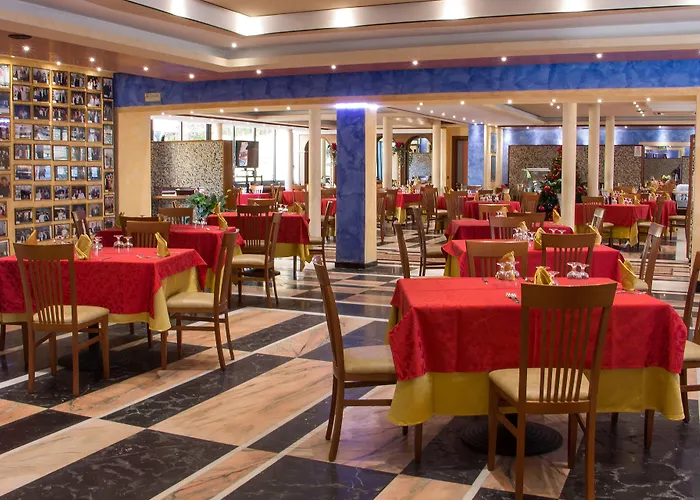 Le Arcate 普拉亚·阿马勒